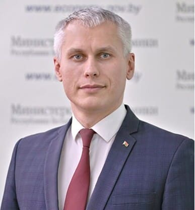 v_naumovich.jpg