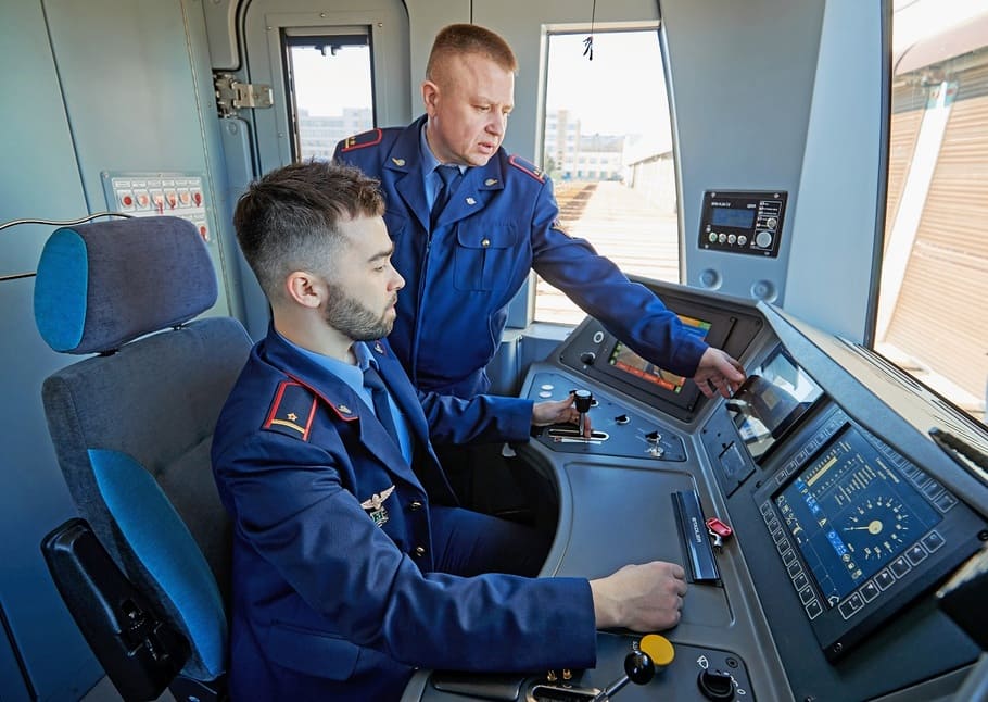 2 кабина минск метро (1).jpg
